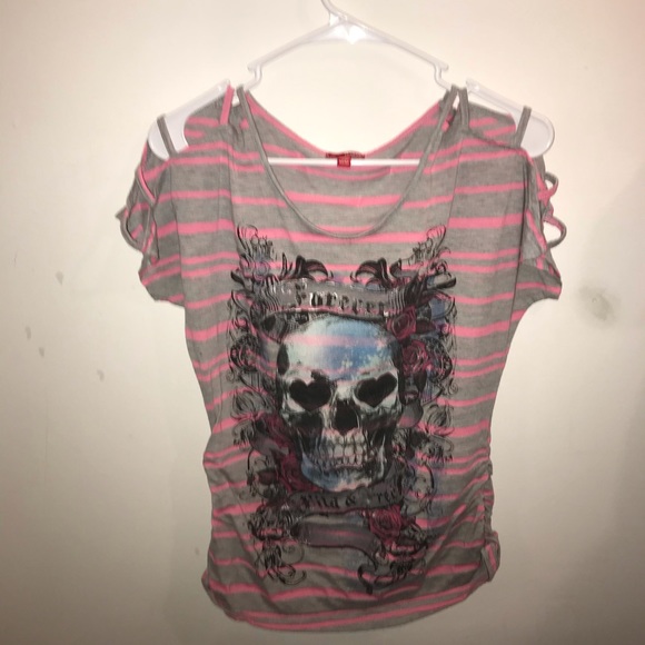 Shirt - Picture 1 of 1